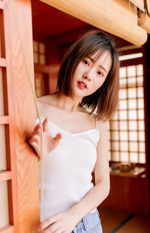 1区2区3区4区产品乱码芒果,成长,/,情S,高码率收藏版,免费播放全集