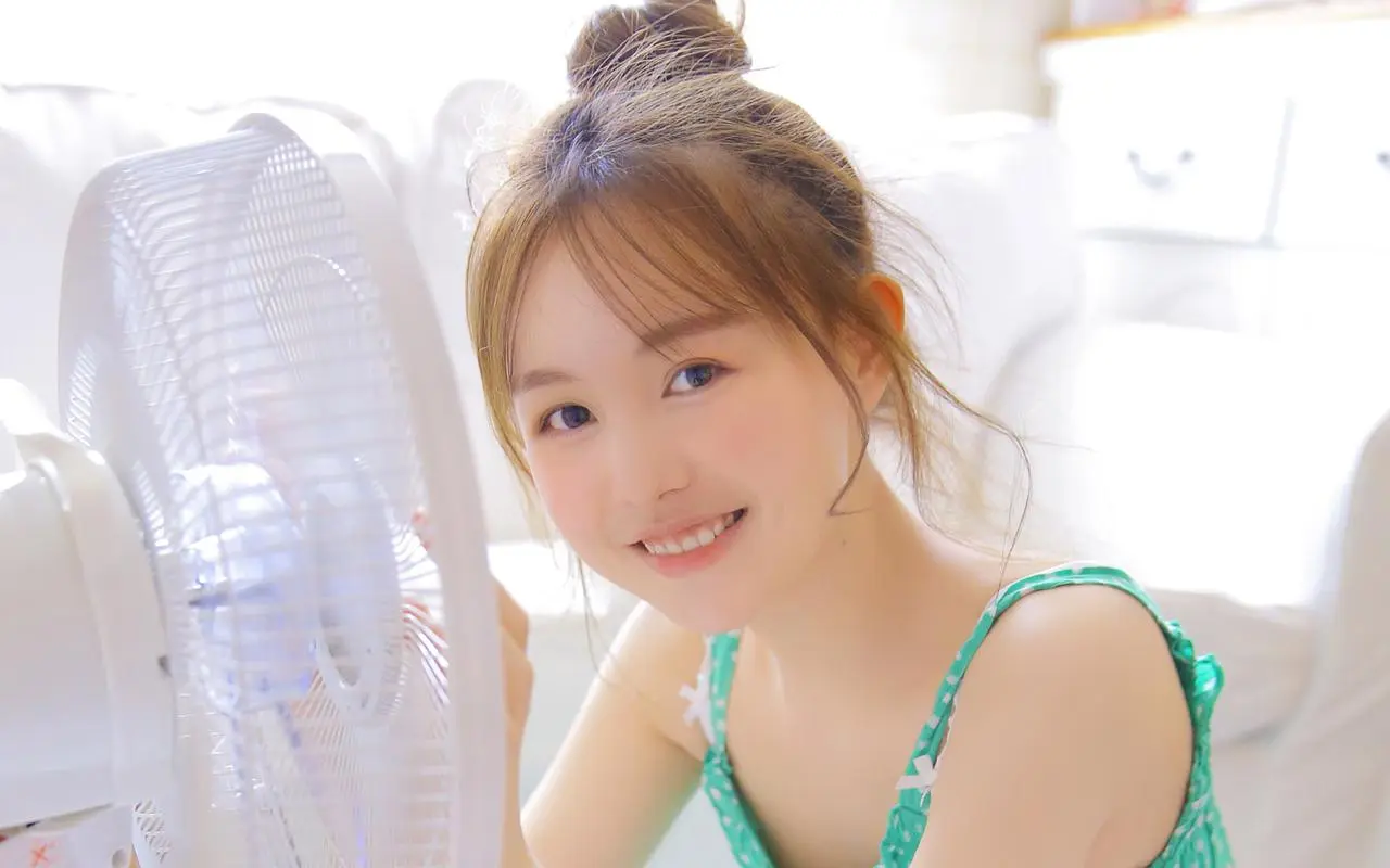 欧美色综合网,HD官方发行版,小组精译中字,免费看片免费在线播放