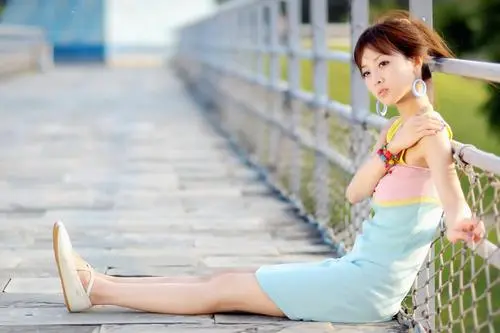 美女扒开腿让男生桶白浆动态图片,HD,简中字幕,在线免费播放